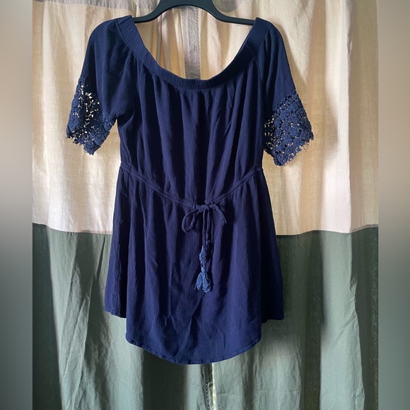 Indulge in style blouse - Picture 1 of 2